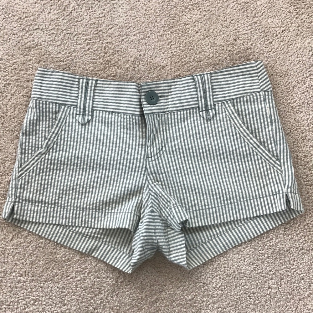 Foever21 pinstripe shorts